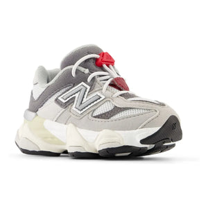 New Balance - Elastische Sneaker mit Spitze 9060 | Grau
