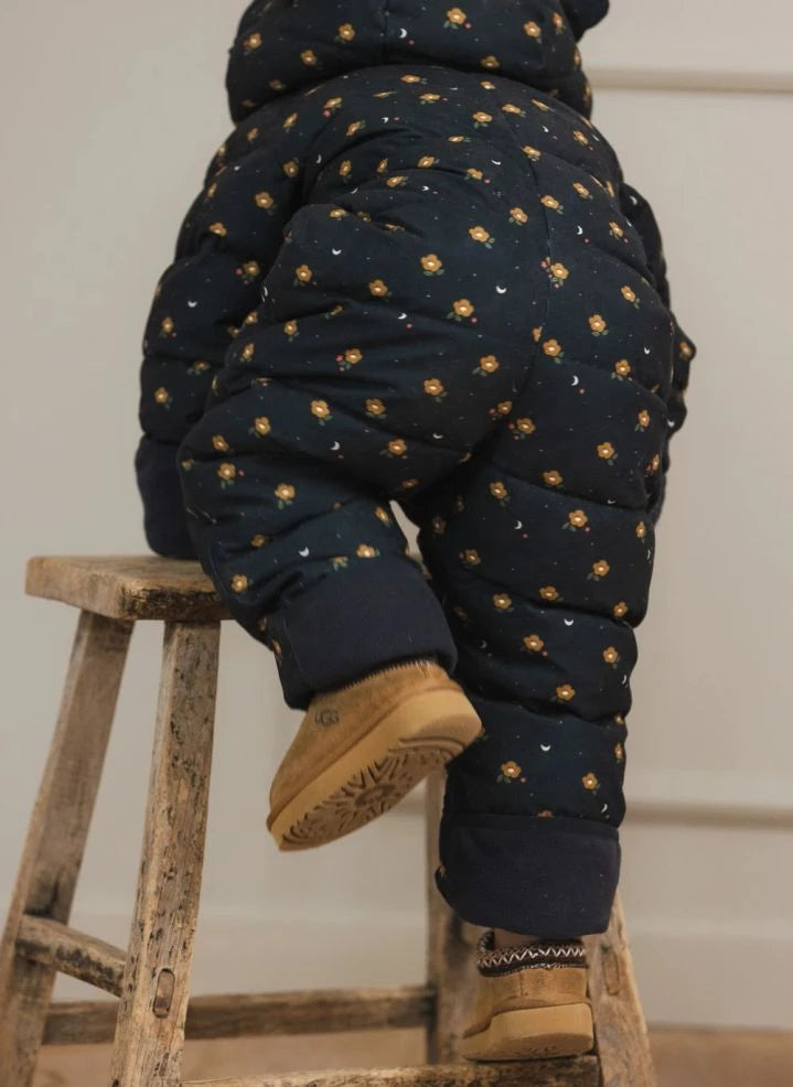 Töastie - Wasserfester, blumenbedruckter Cloud-Jacke | Dunkelblau