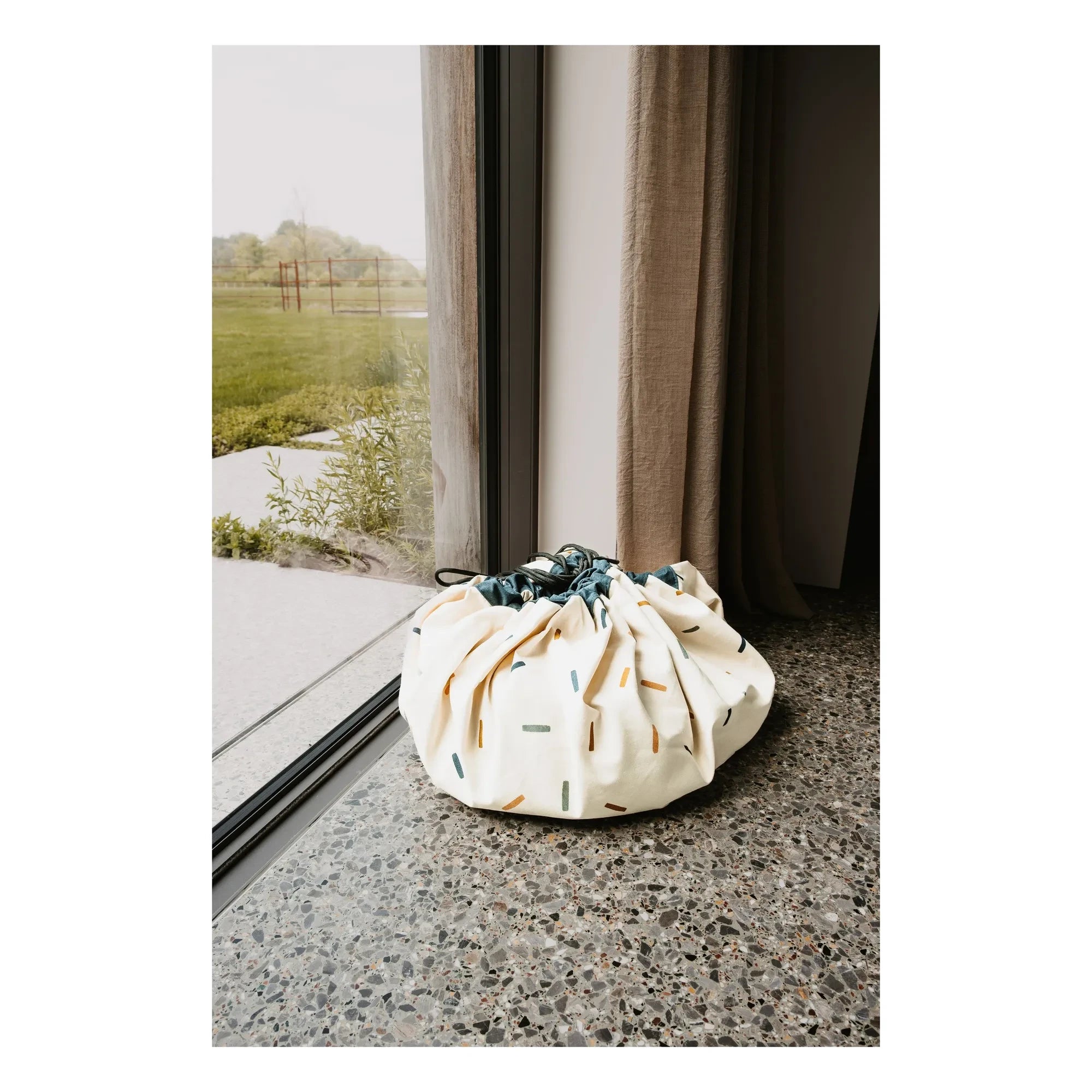 Play and Go - Noomad Bag / Spielmatte - Konfetti