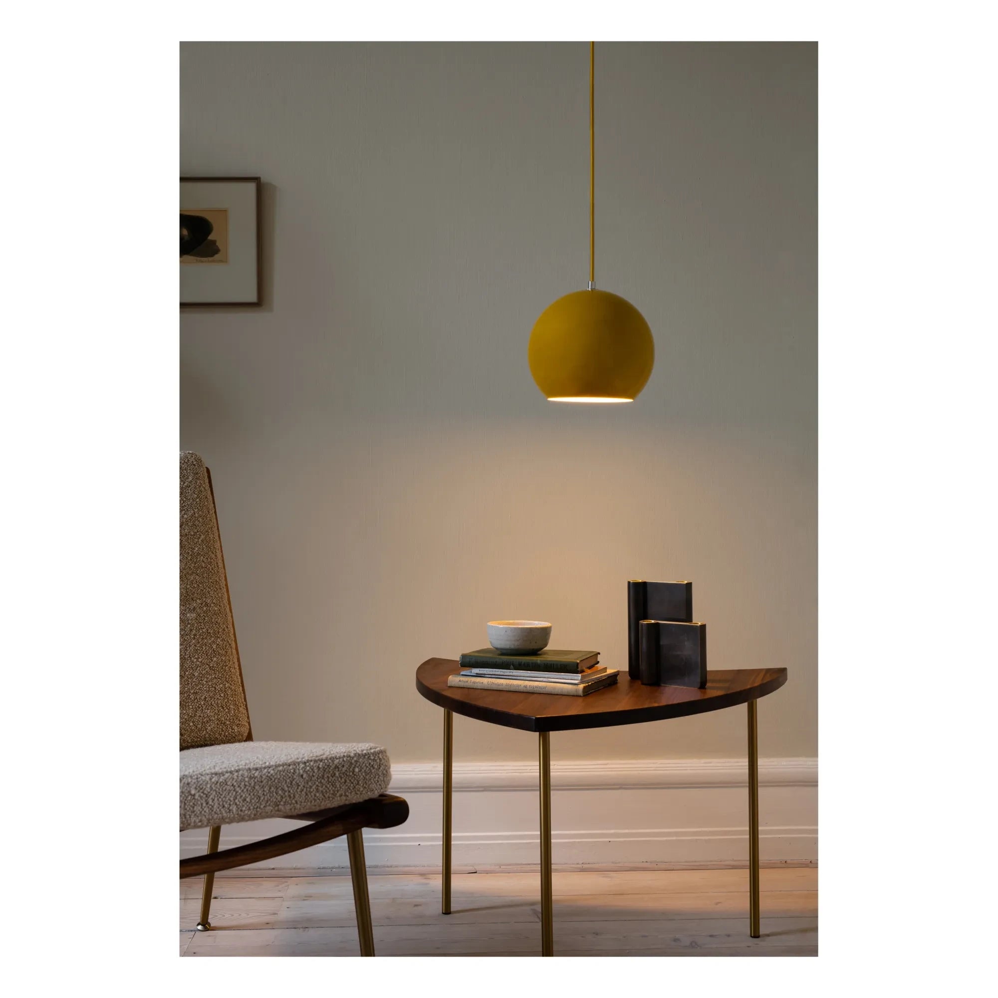 & Tradition - HM7 Pinwheel Couchtisch | Nussbaum
