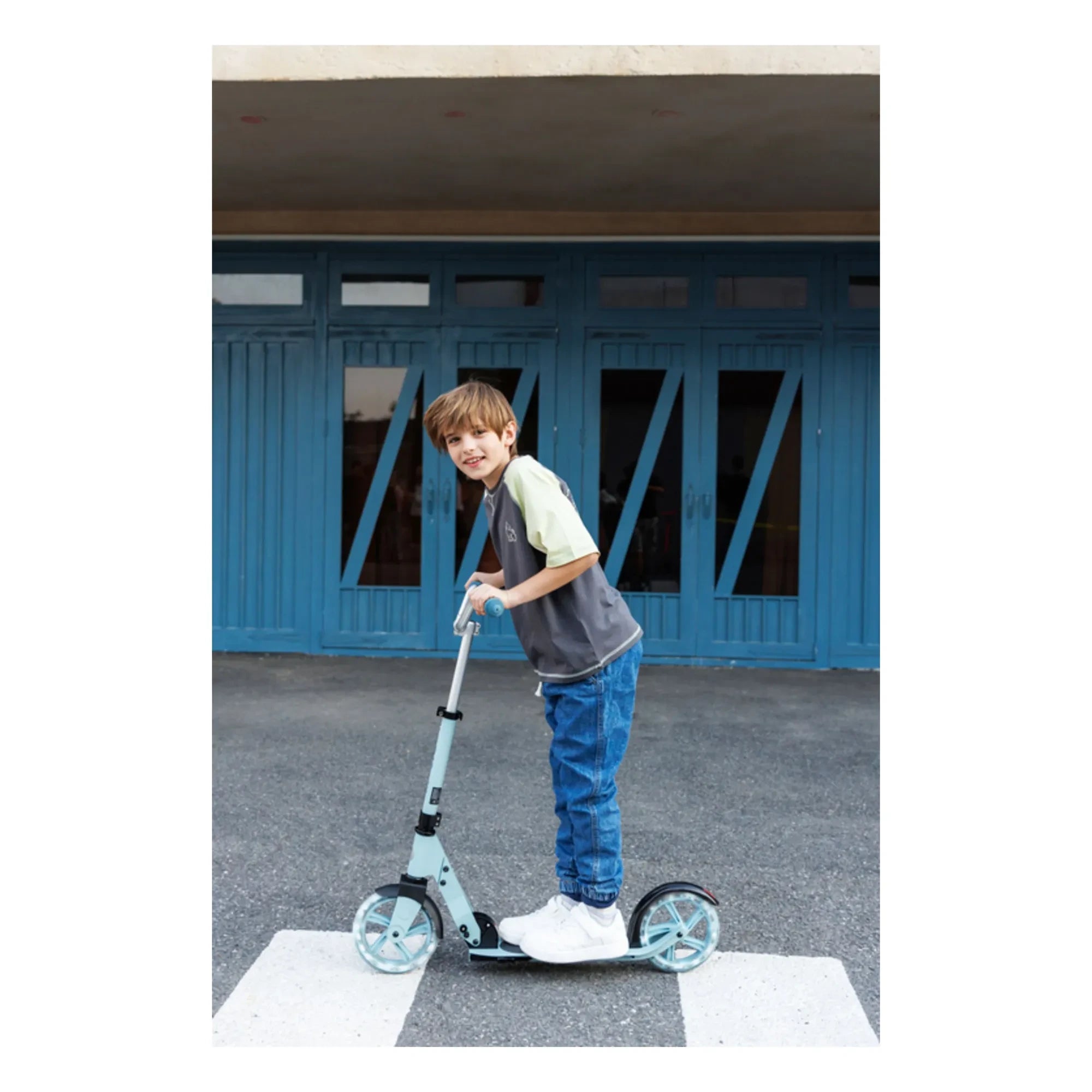Micro - LED Cruiser Scooter | Eisblau
