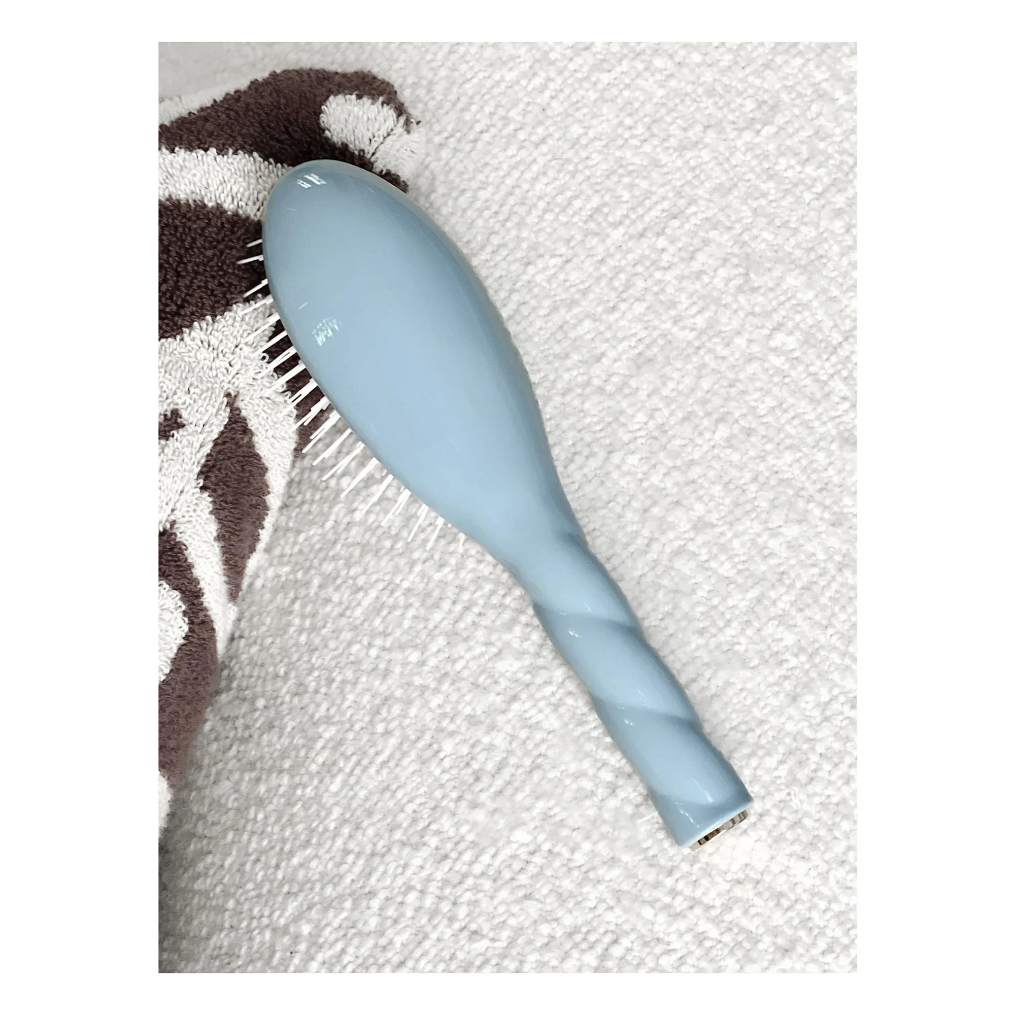 La Bonne Brosse - La Petite Brosse L'intense N°07 - Entwirrend & Stimulierend | Hellblau