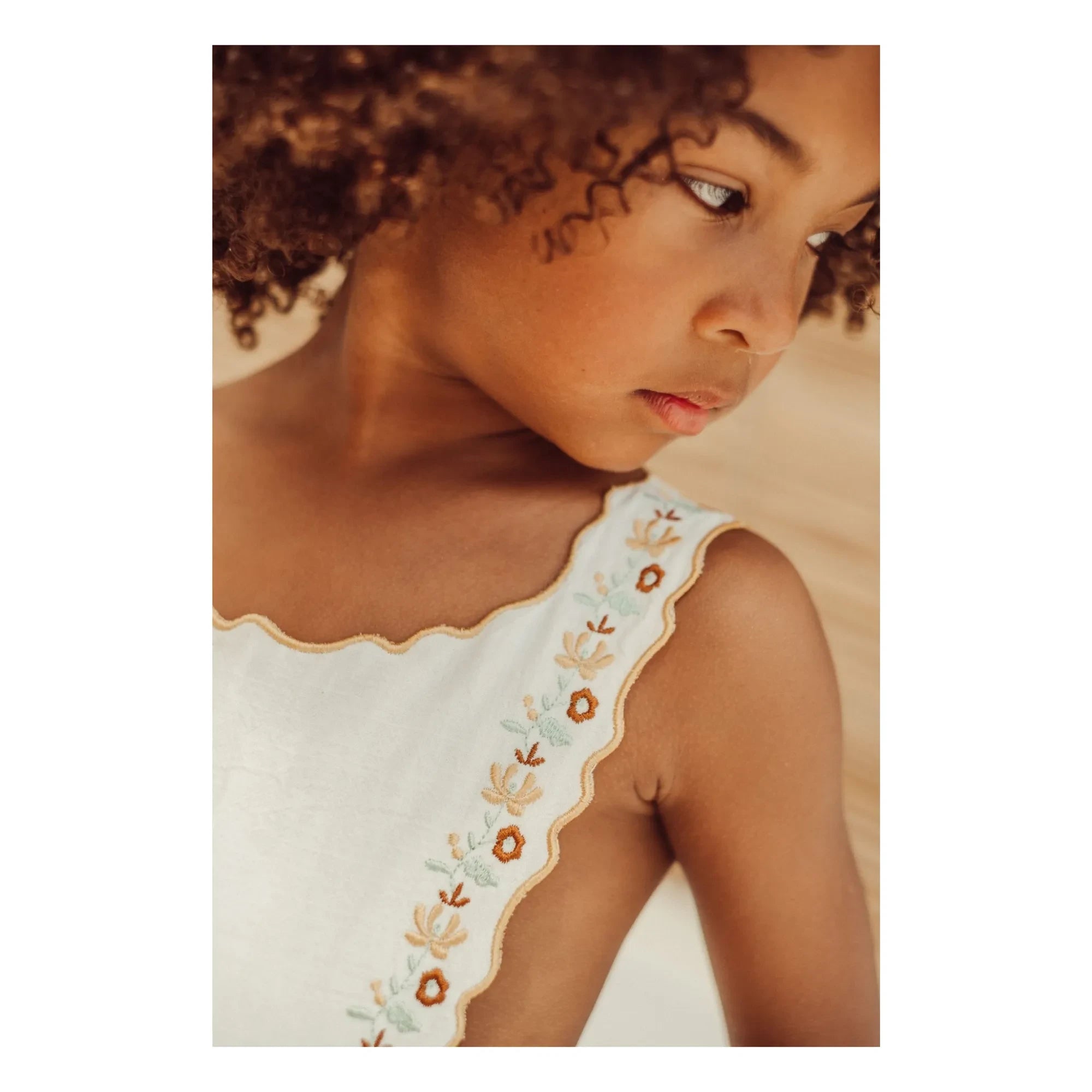 THE LiTTLE POETS - Teresa Besticktes Kleid | Ecru