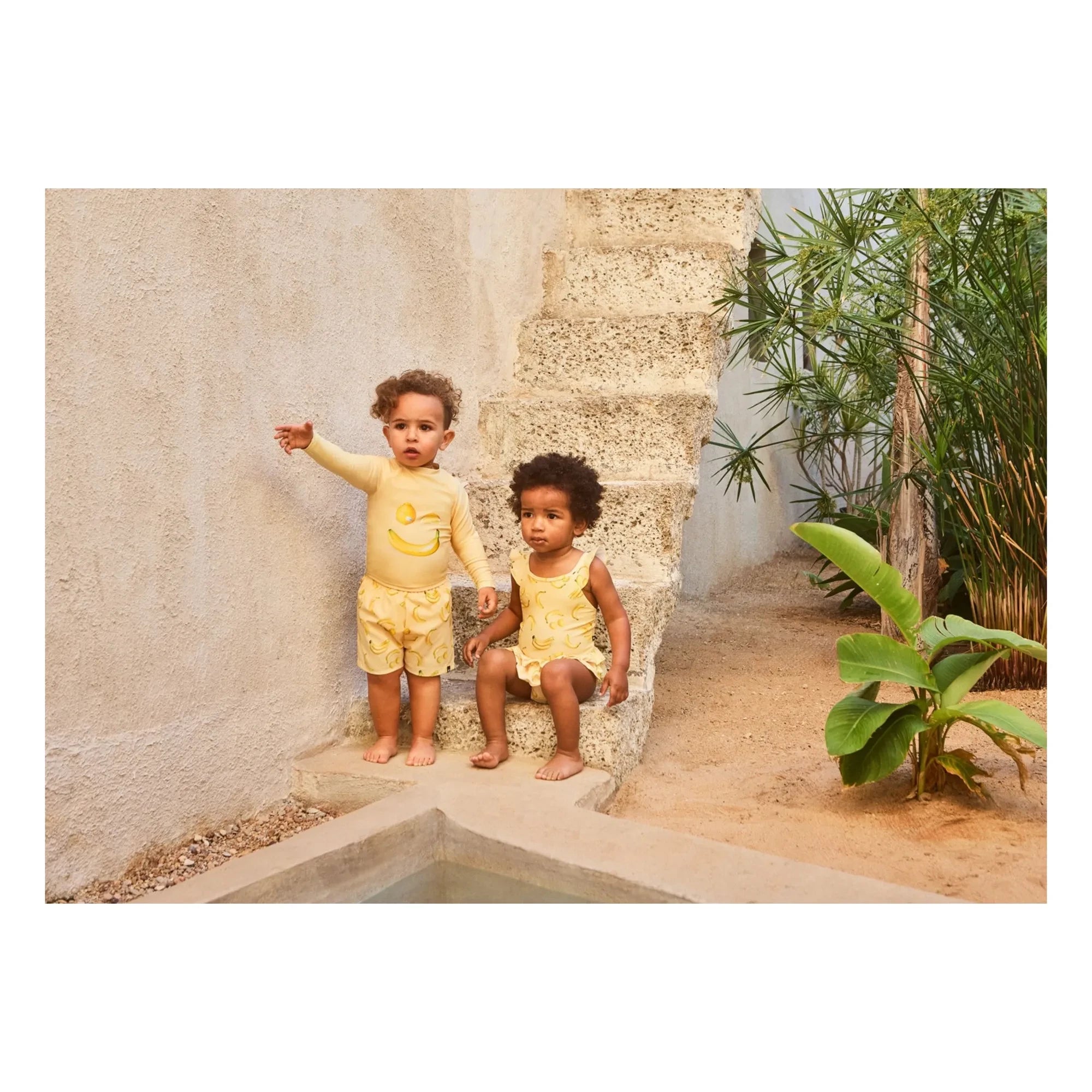 Molo - Badeshorts Newton Banana Recycelte Fasern | Gelb