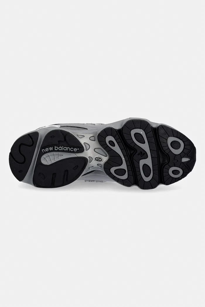 New Balance 1000 Sneakers