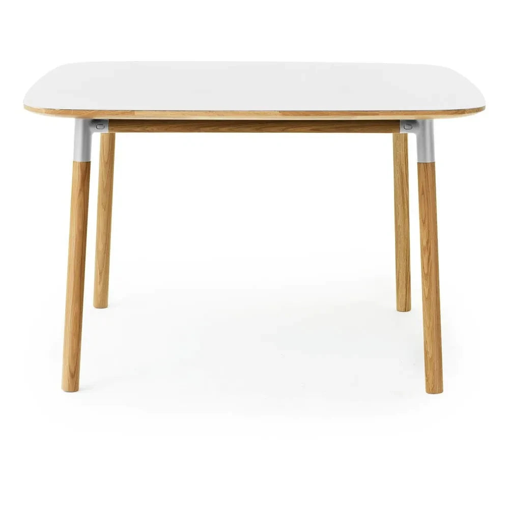 Normann Copenhagen - Form Quadratischer Tisch 120x120cm | Weiß