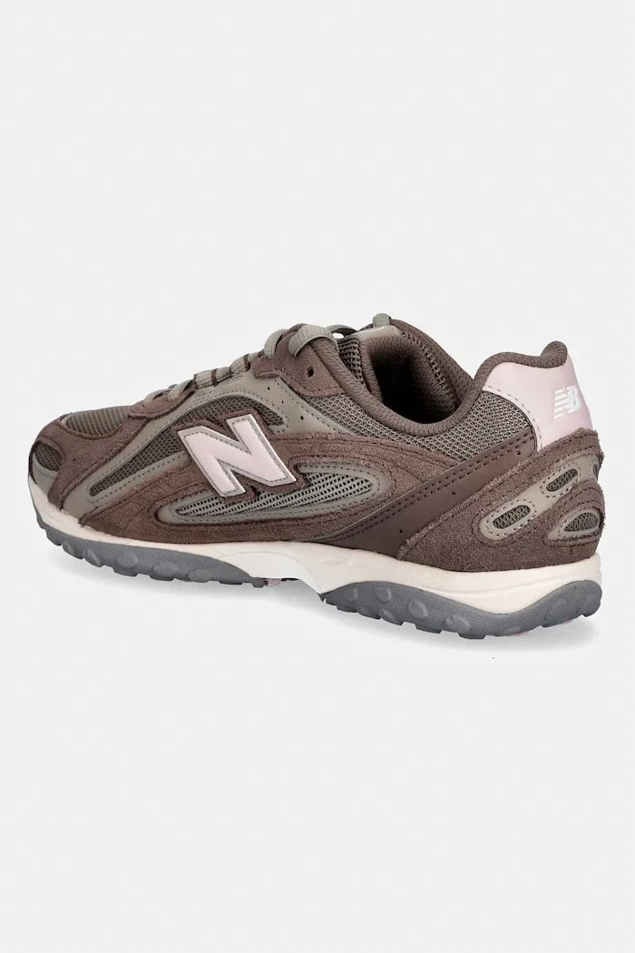New Balance 204 Kadın Spor Ayakkabı