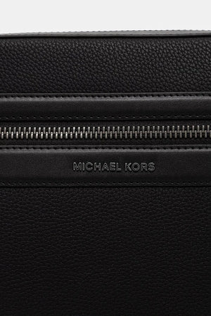 Michael Kors erkek suni deri omuz çantası