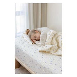 Soft Spot - Spannbettlaken aus Bio-Baumwolle Blueberries