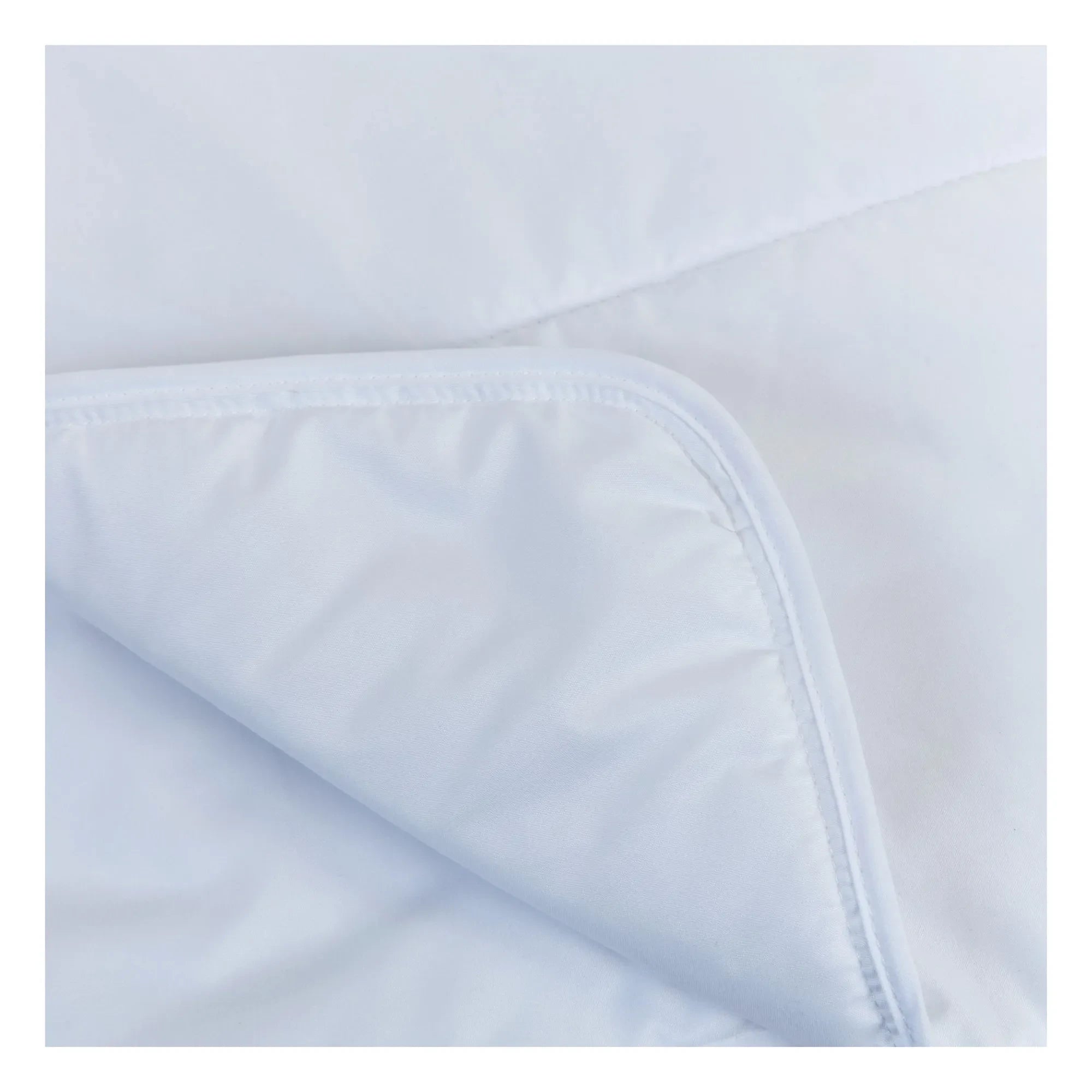 Candide – Topcool-Bettdecke | Weiß