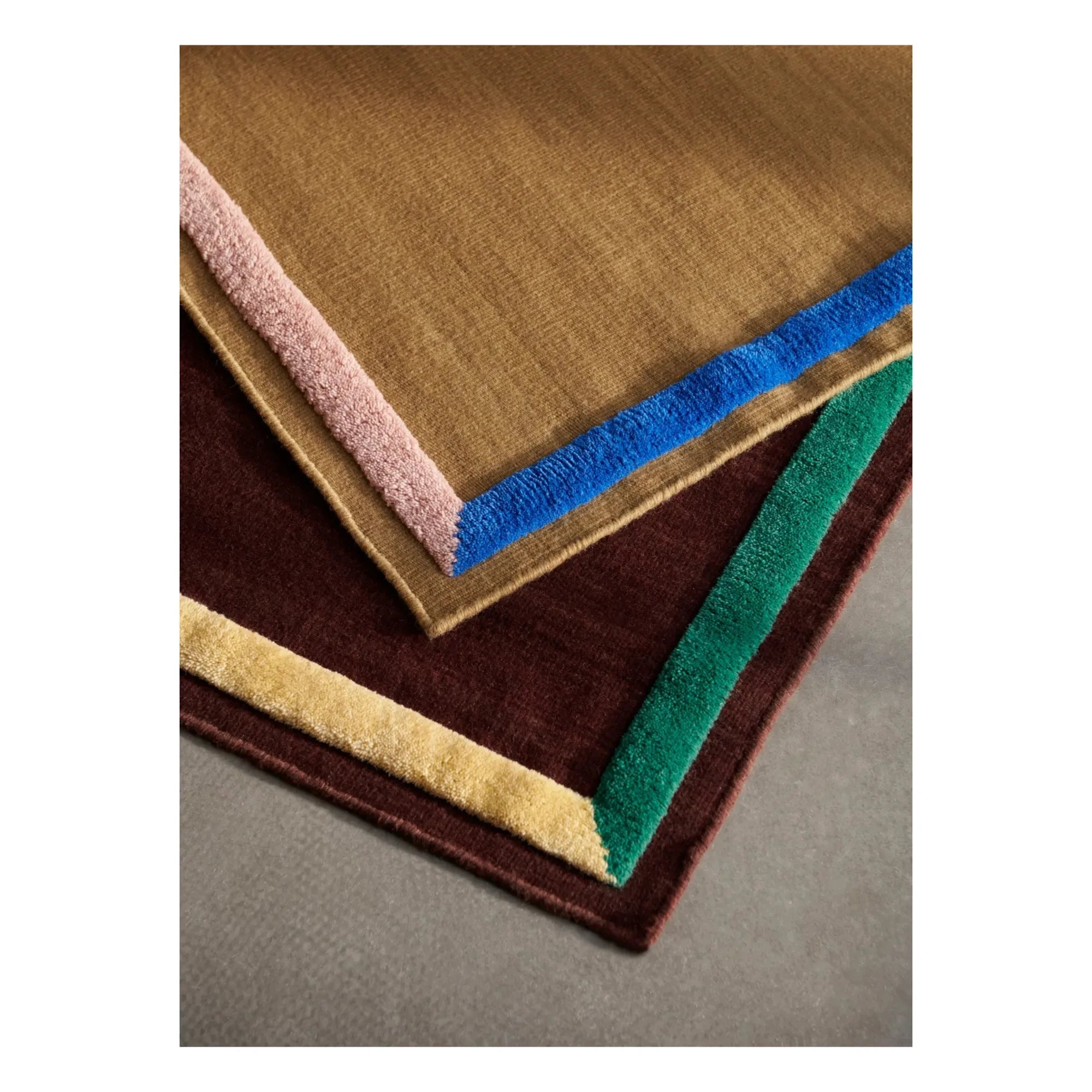 & Tradition - Gerahmter Teppich | Bordeaux