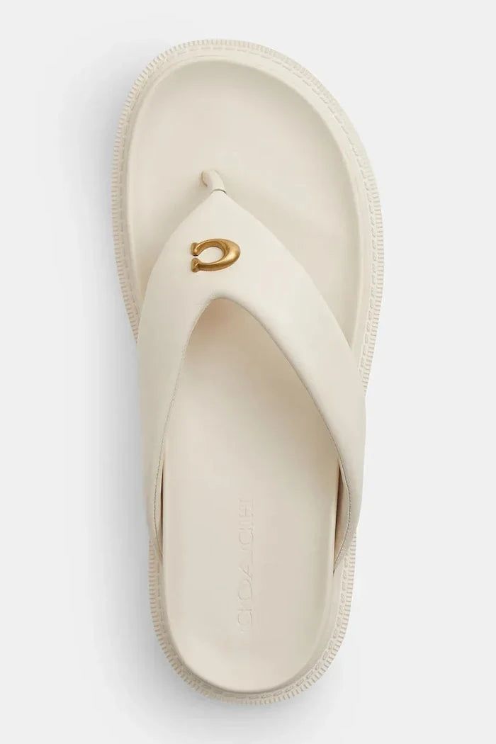 Coach Kadın Deri Parmak Arası Terlik Brynn Leather Thong Sandal