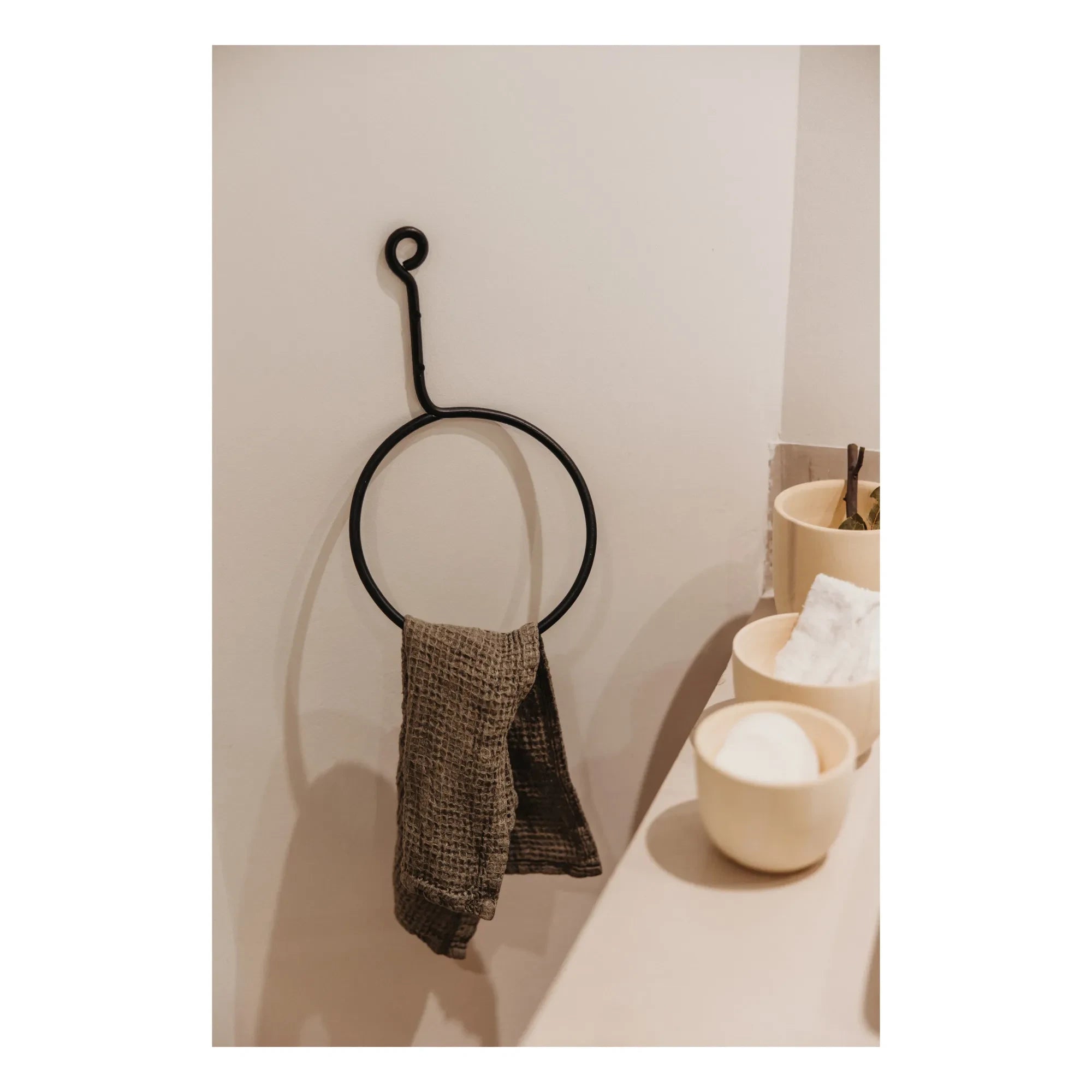 Cosydar - Schwarzer Handtuchhalter