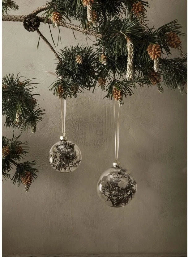 Ferm Living - Flora Glas Weihnachtsanhänger - 4er Set | Pflaume
