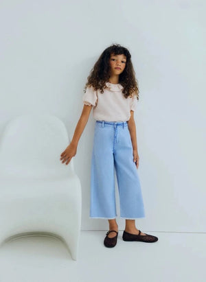 die neue Gesellschaft - Jean Lily | Hellblau