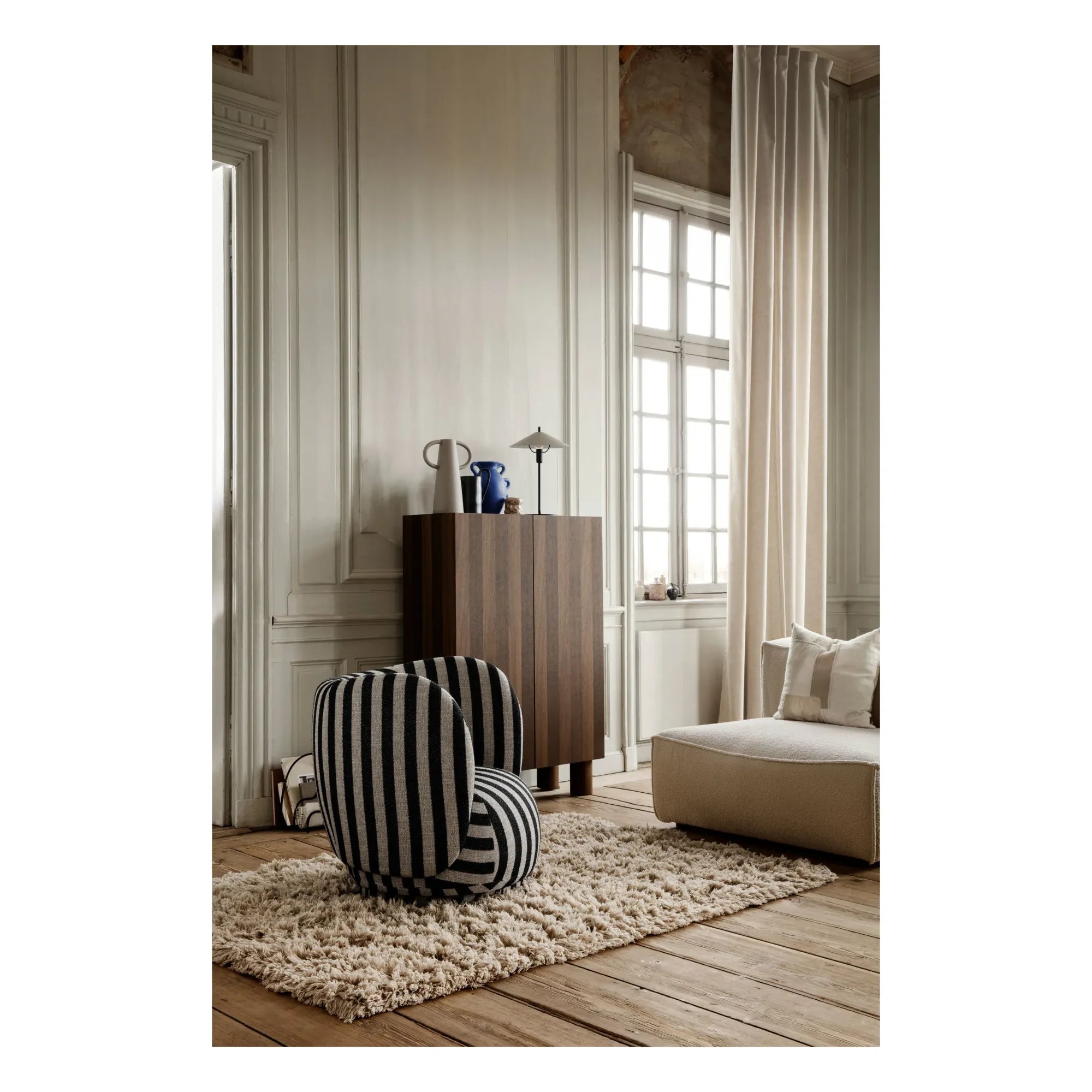 Ferm Living - Post Holzkonsole - FSC | Geräucherte Eiche
