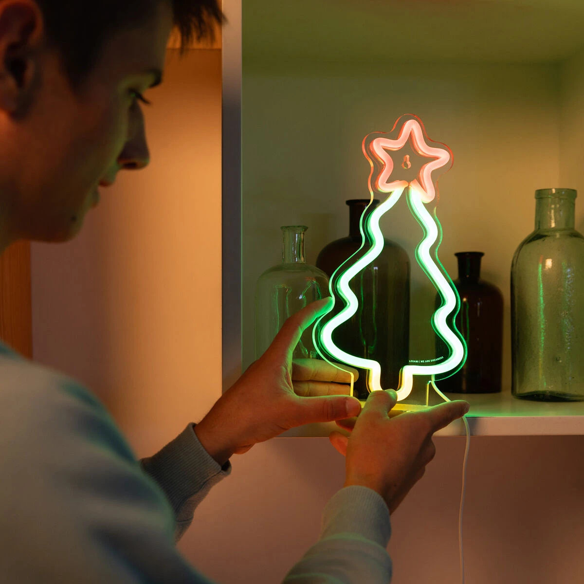 Legami - Neon-Effekt LED Lampe - Weihnachtsbaum - Es ist ein Zeichen