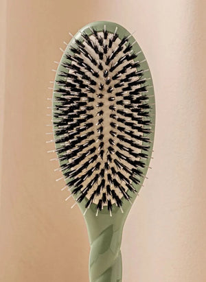 La Bonne Brosse - Die Unentbehrliche Haarbürste Nr. 02 - Pflege und Entwirrung | Mandelgrün