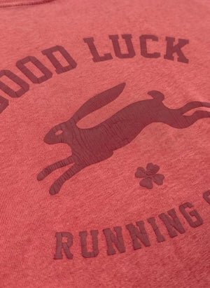 Finger in der Nase - King Good Luck Organische Baumwoll T-Shirt | Dunkelrot