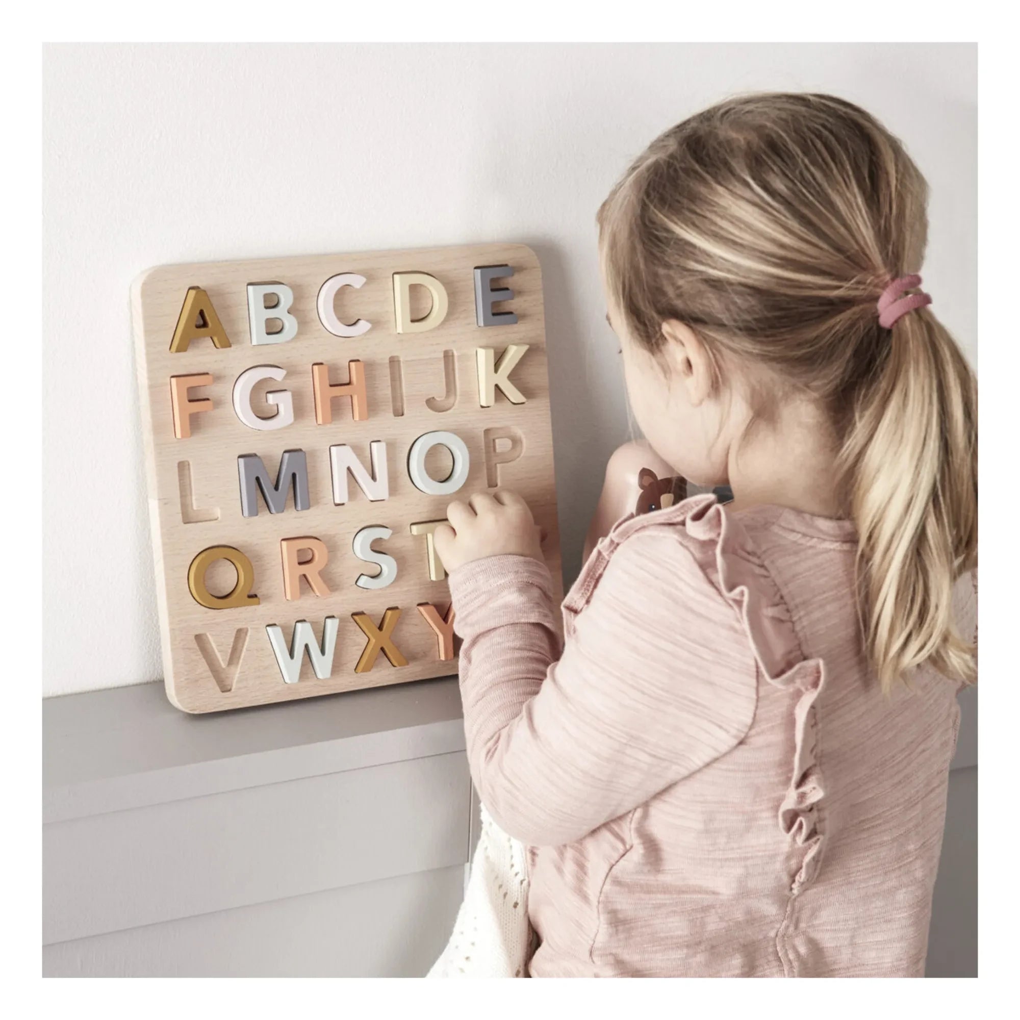 Kid's Concept - Alphabet-Puzzle