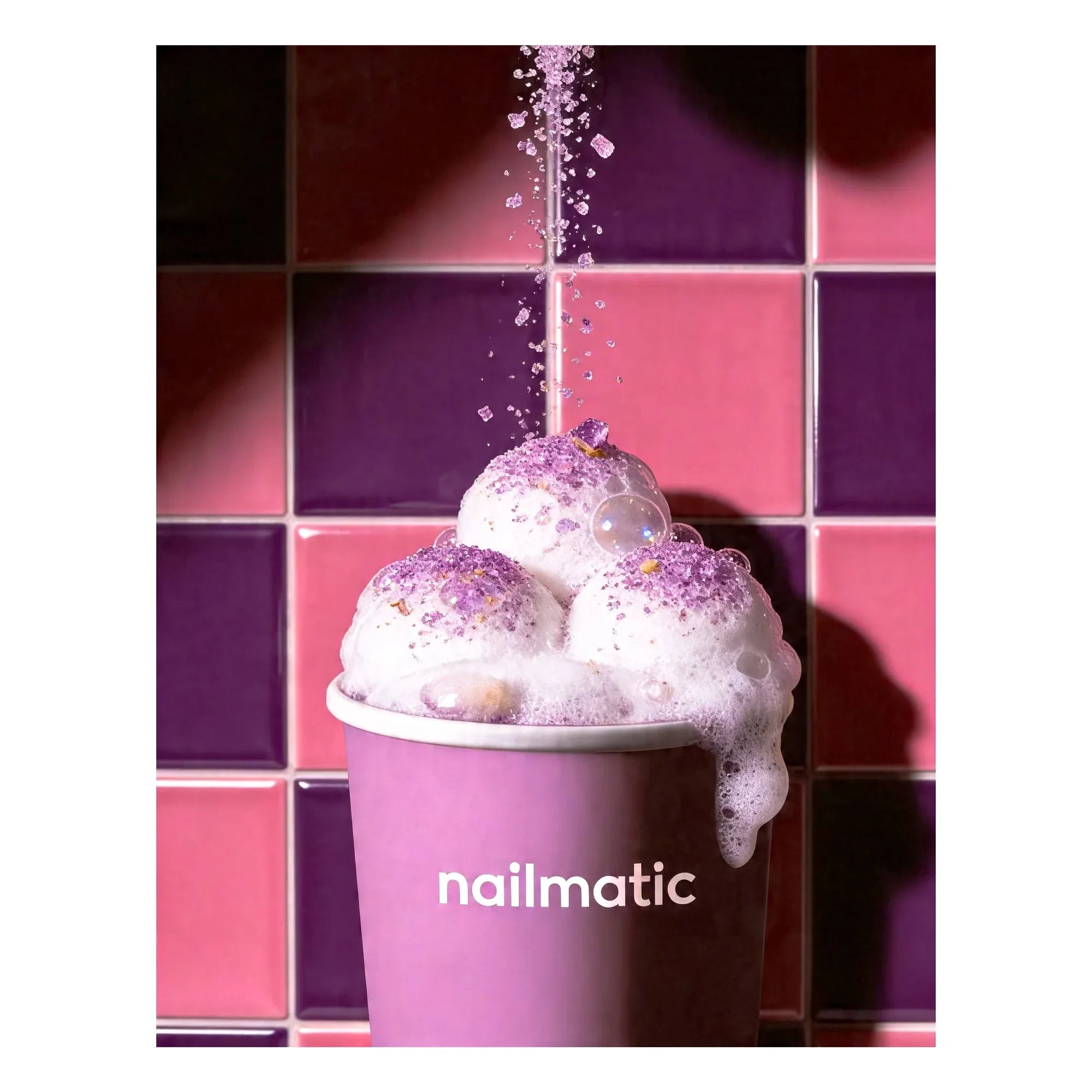 Nailmatic Kids - Renkli, çıtırdayan banyo tuzları - 60 g | Mor