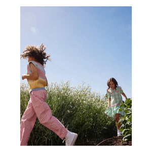 Goldie + Ace – Hose mit Vichykaro-Taschen | Pink