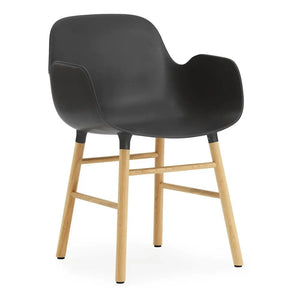 Normann Copenhagen - Form Armlehnstuhl Eiche | Schwarz