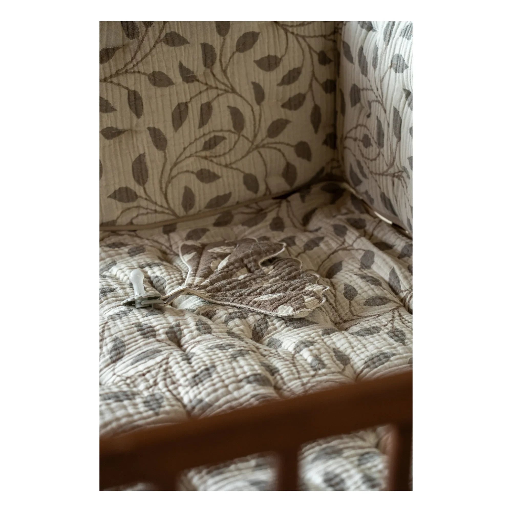 Quax - Graue Blatt-Spielmatte