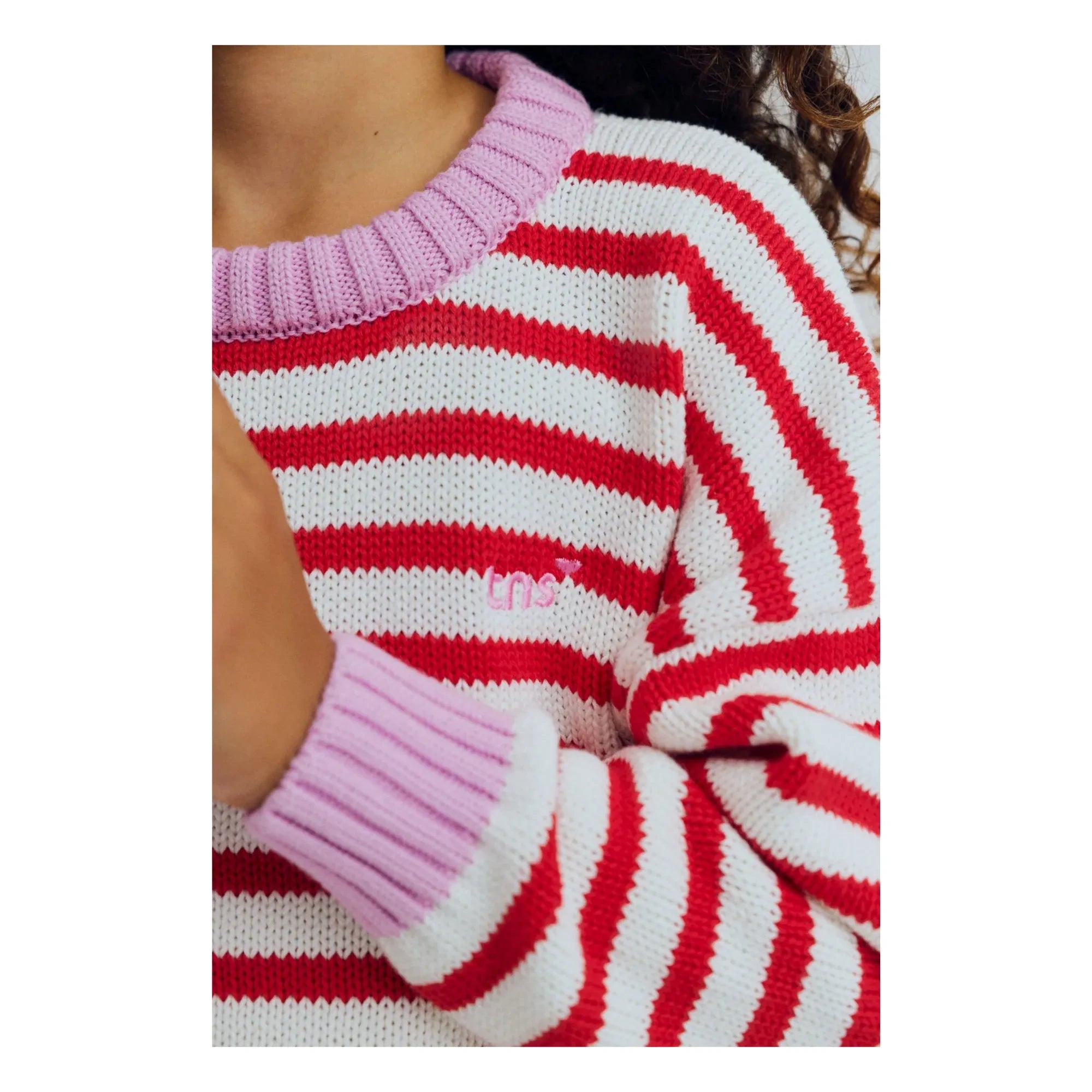 the new society - Marigold Gestreifter Pullover | Rot