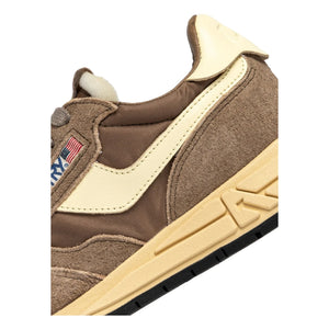 Autry - Basket Reelwind Low Sweden | Braun