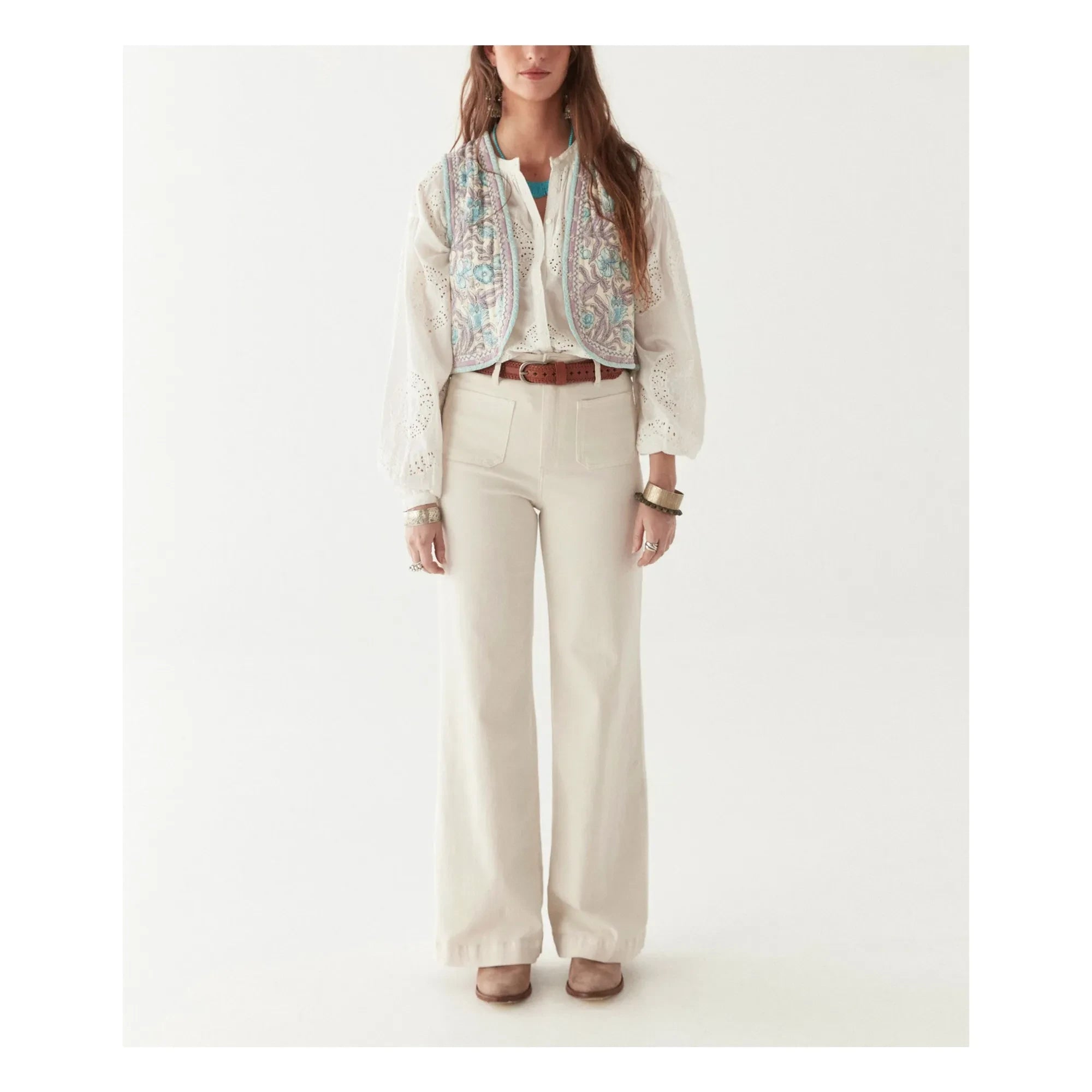 Maison Hotel - Purple Paradise Karina ärmellose Strickjacke | Hellblau