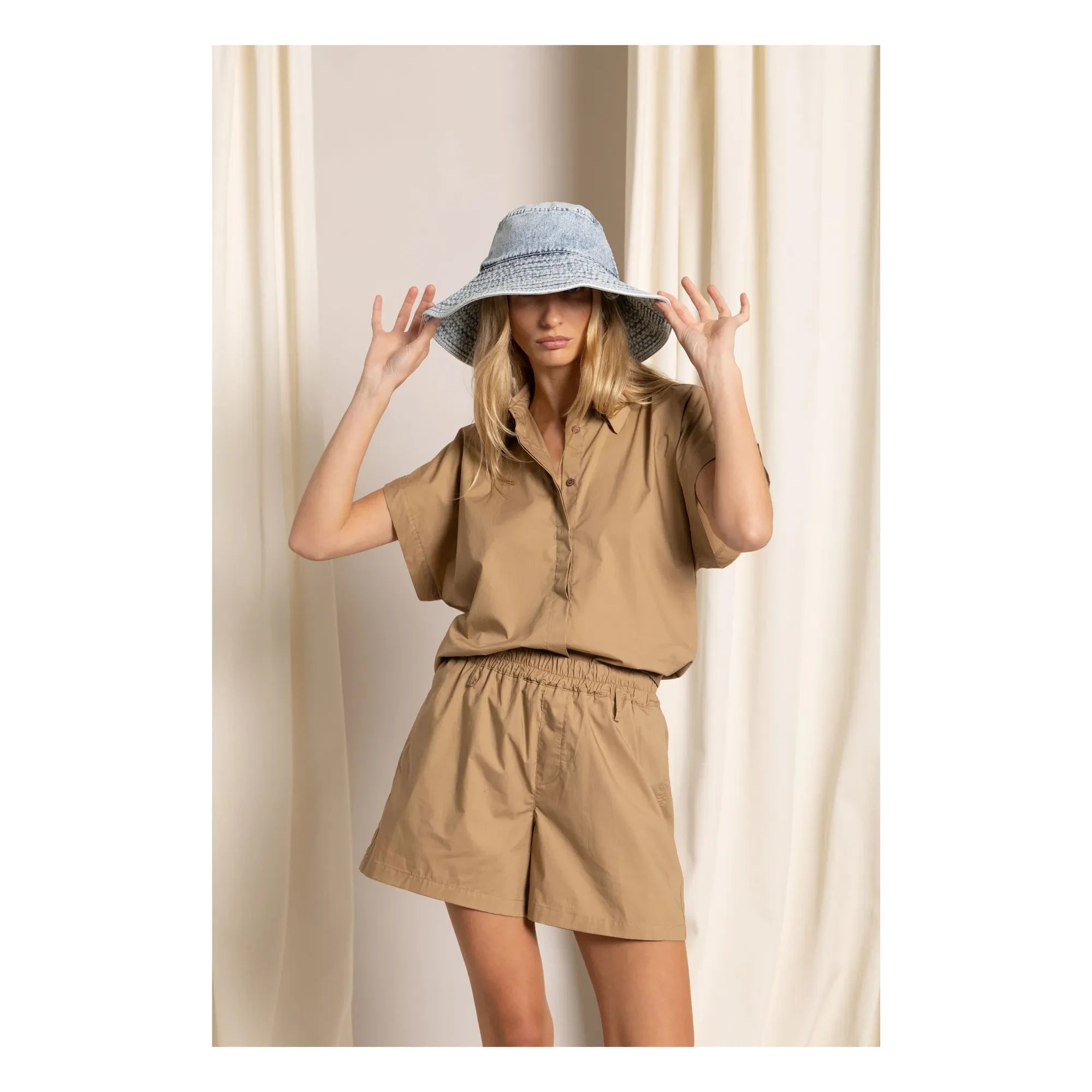 Smallable Woman - Crop Bella Bluse | Eisbraun