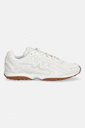 New Balance 204 kadın süet spor ayakkabı
