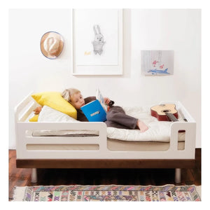 Oeuf NYC - Birch Klassisches Umwandelbares Kinderbett 0-6 Jahre
