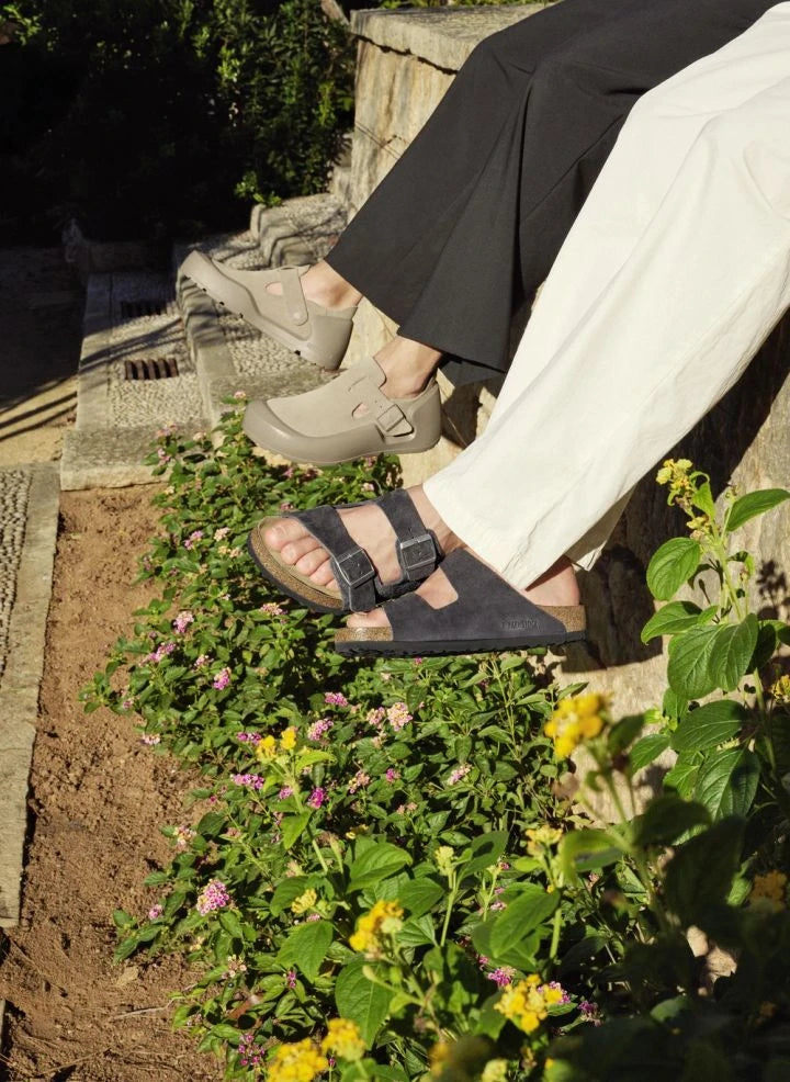 BIRKENSTOCK - Arizona Süet Sandalet | Koyu gri
