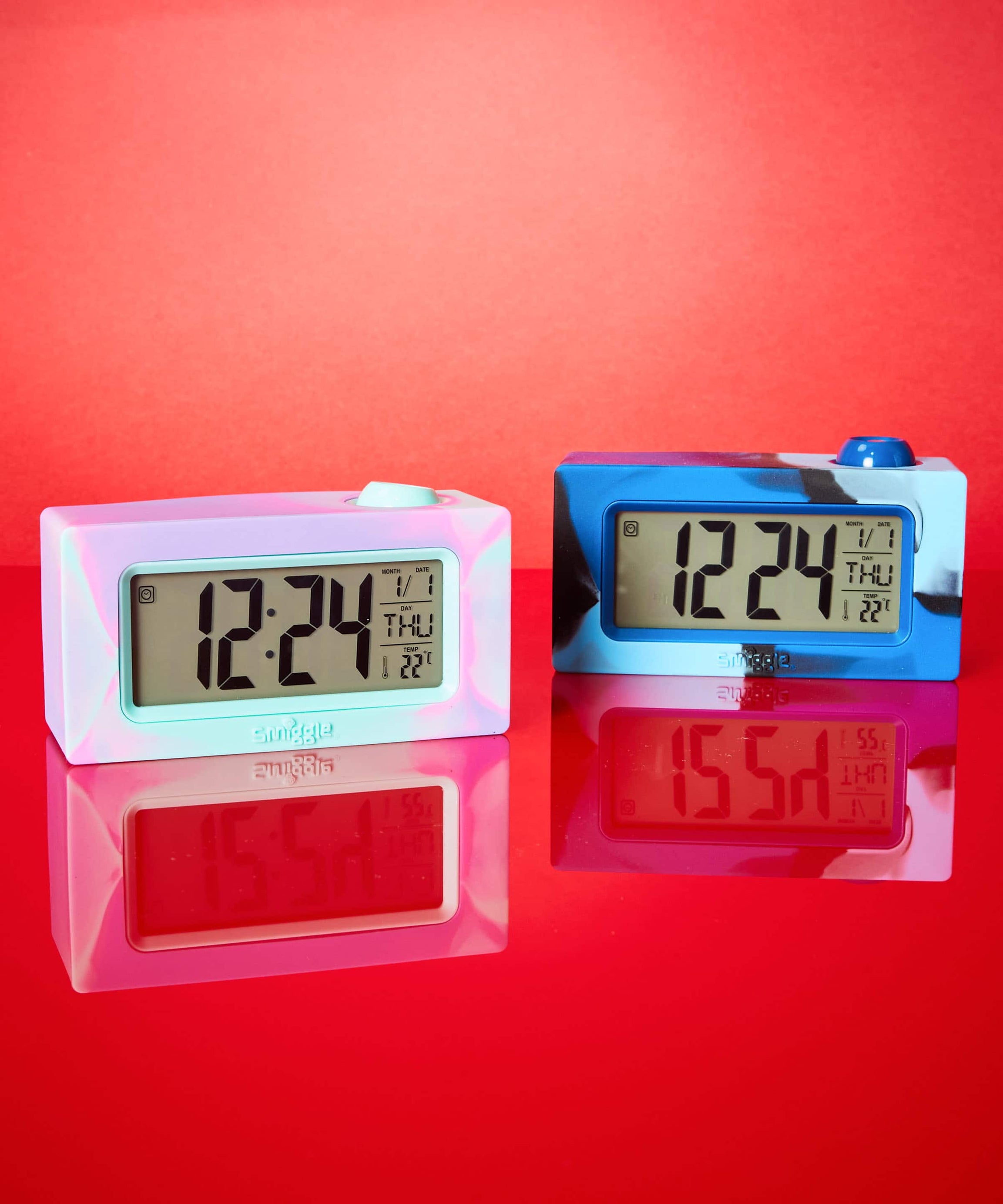 Smiggle - Projektörlü Işıklı Dijital Masa Saati-Dinossi