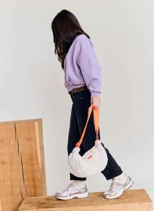AO76 - Lila Recycelter Baumwoll-Sweatshirt