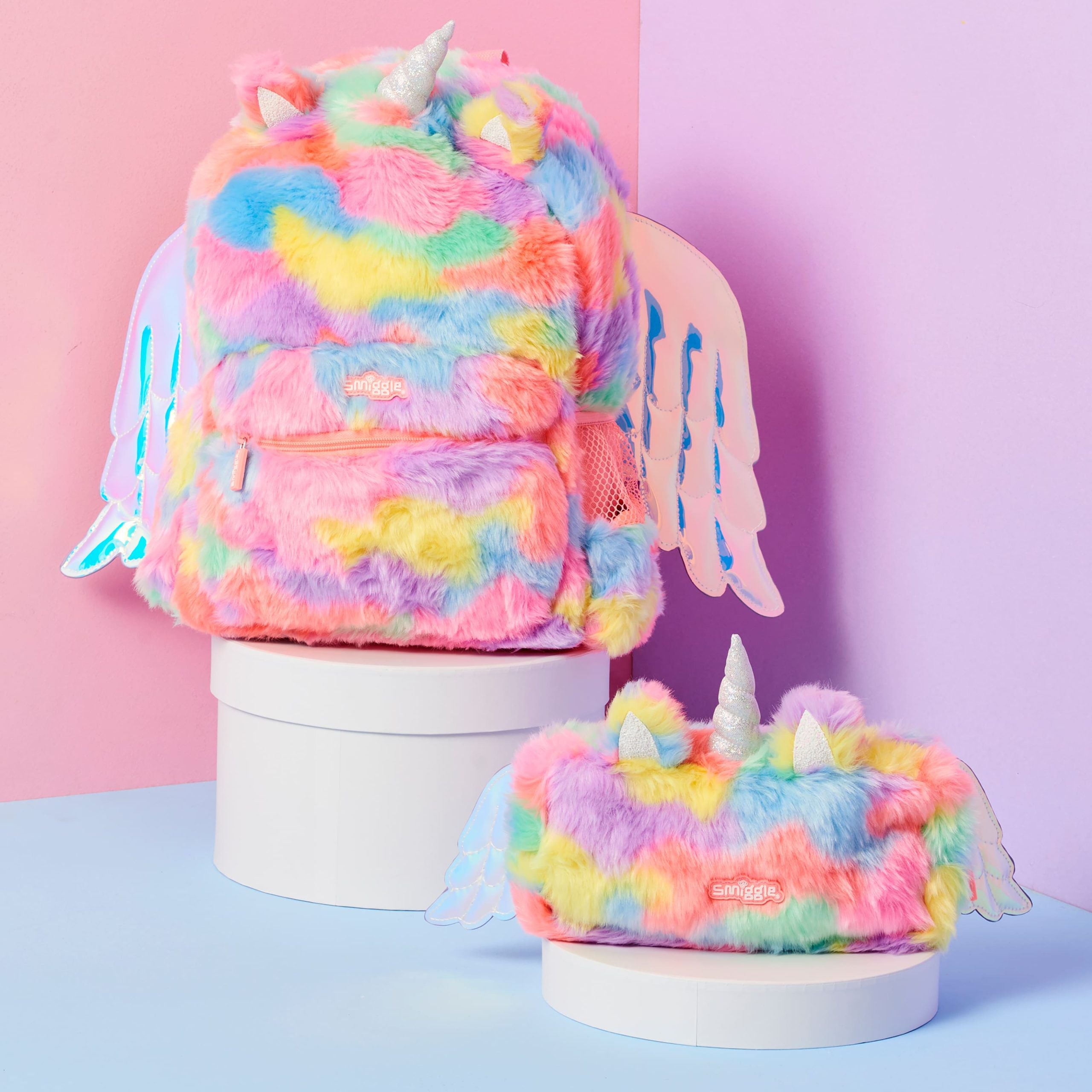 Smiggle - Dreamer Fluffy Kanatlı Sırt Çantası-Dinossi