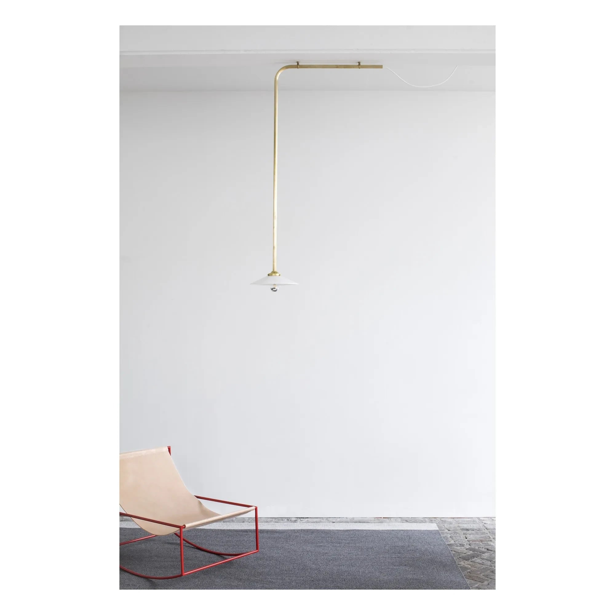 Valerie Objects - Sallanan Sandalye, deri, Muller Van Severen
