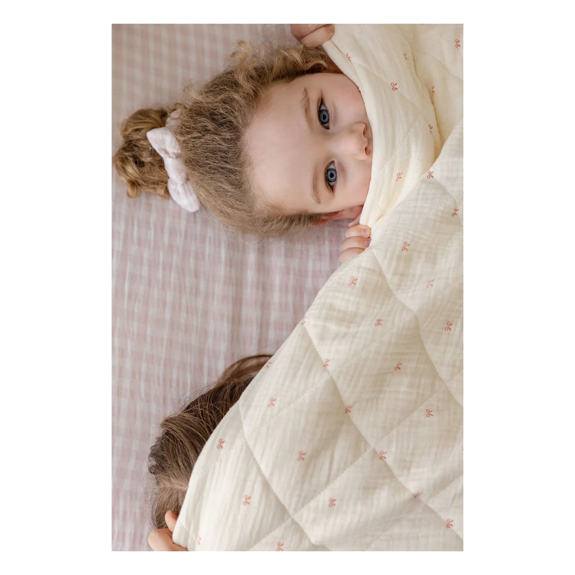 Soft Spot - Ribana gesteppte Decke aus Bio-Baumwolle | Ecru