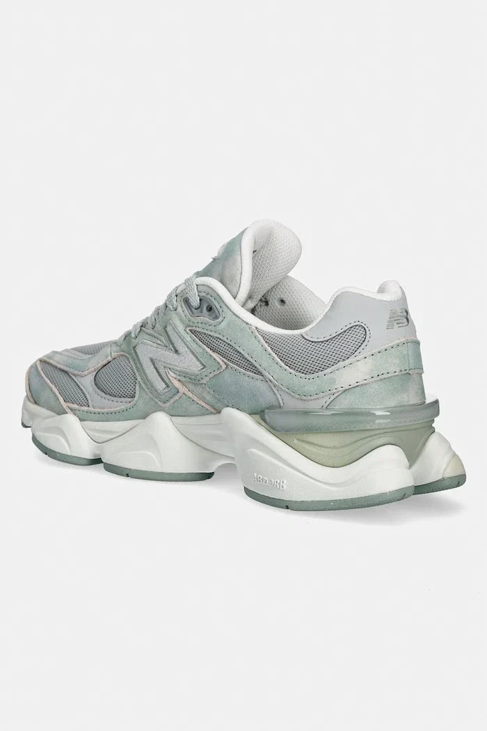 New Balance 9060 Kadın Spor Ayakkabı