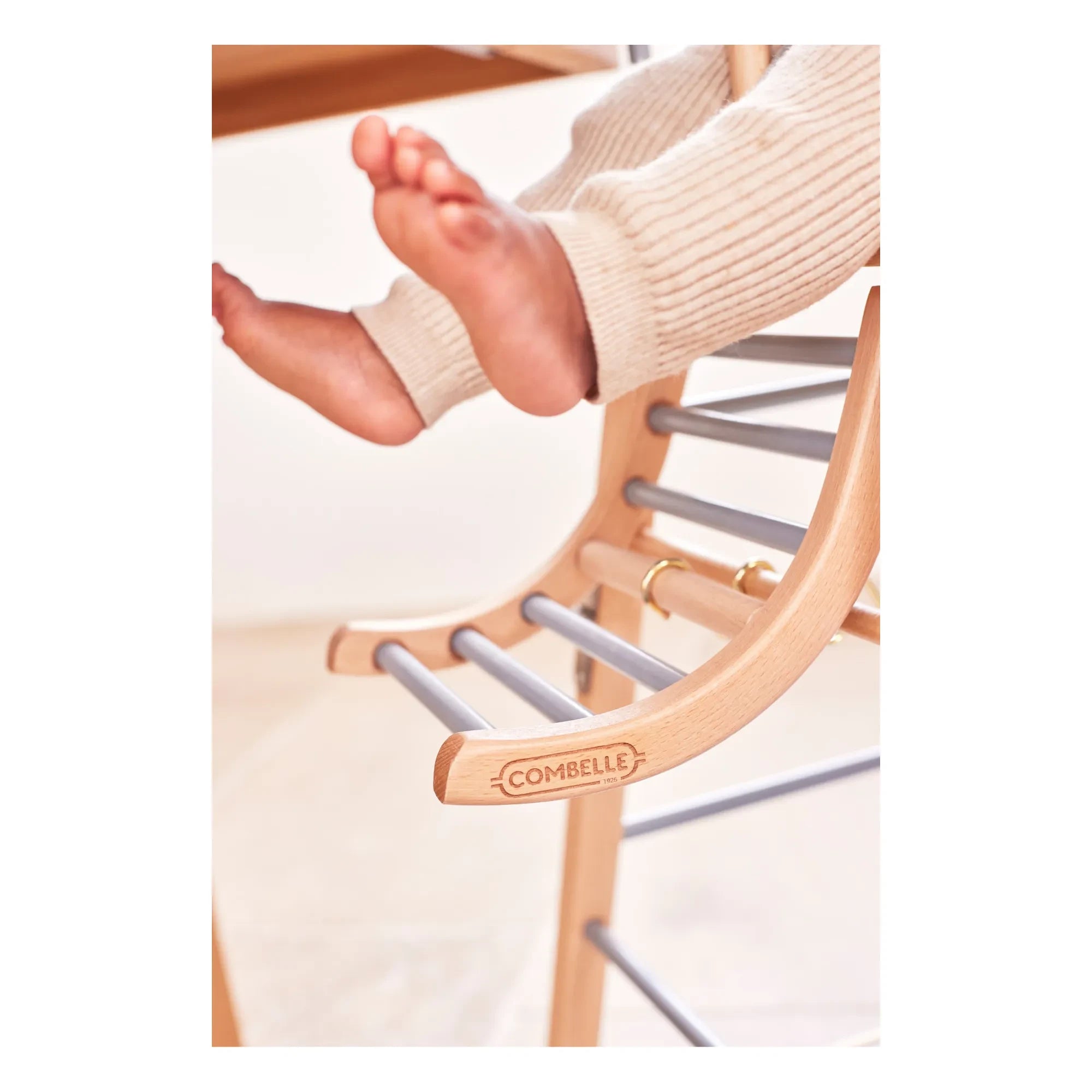 Combelle - Sarah extra zusammenklappbarer Hochstuhl | Grau-Blau