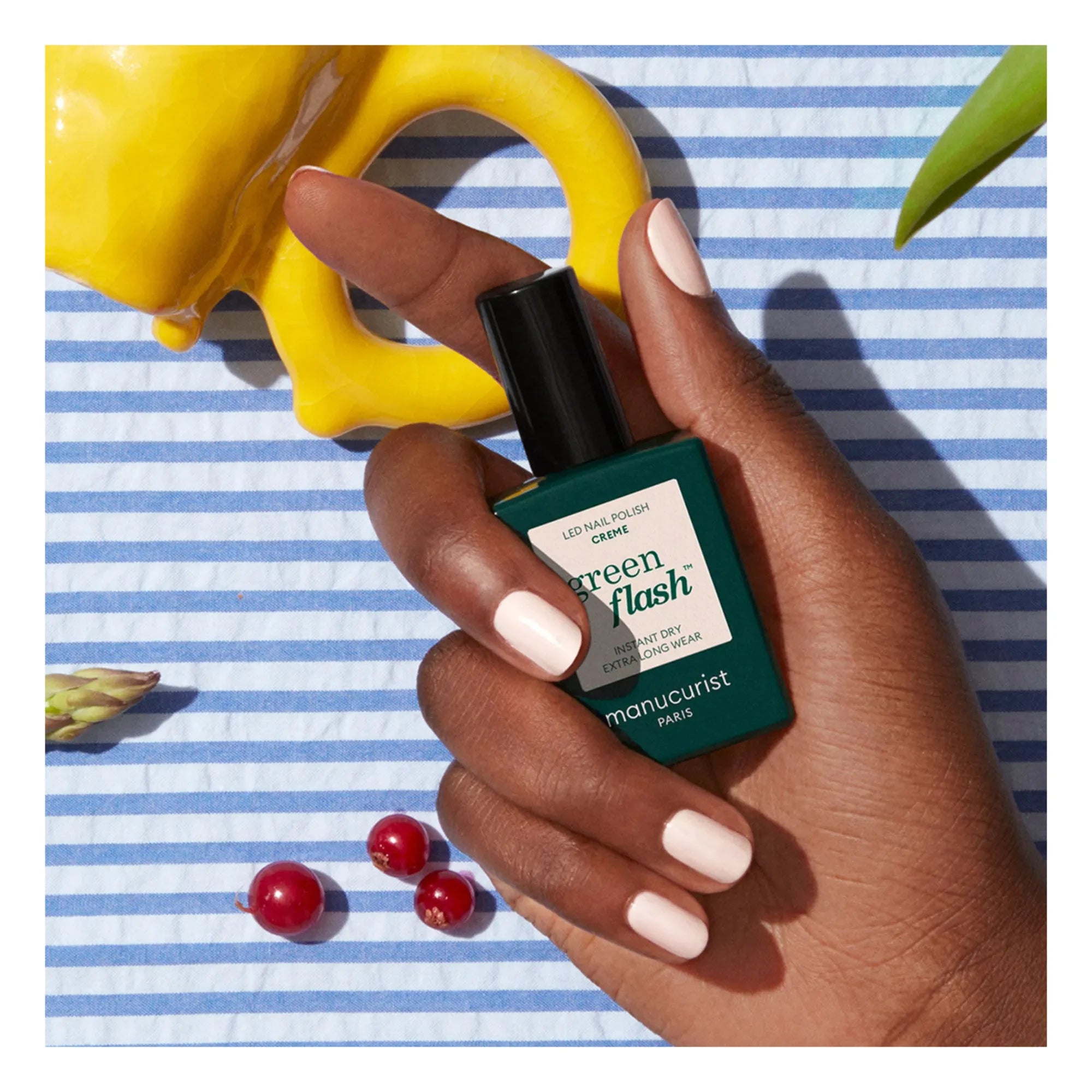 Manucurist - Green Flash Yarı Kalıcı Oje - 15 ml | Krem