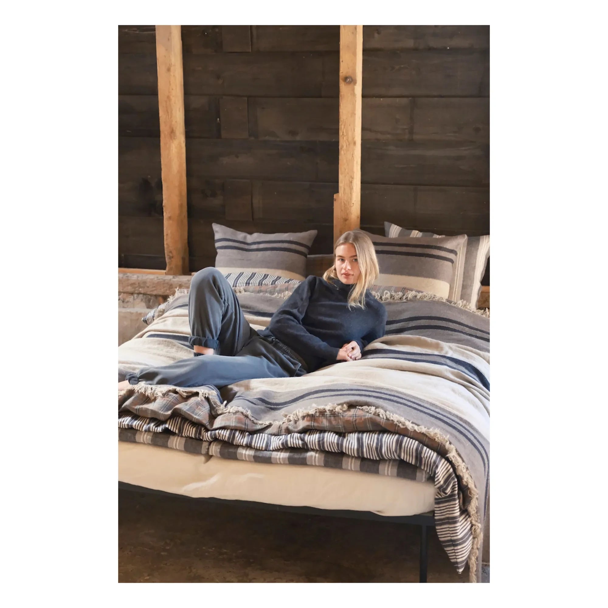 Libeco - Black House Stripe Leinenplaid | Anthrazit