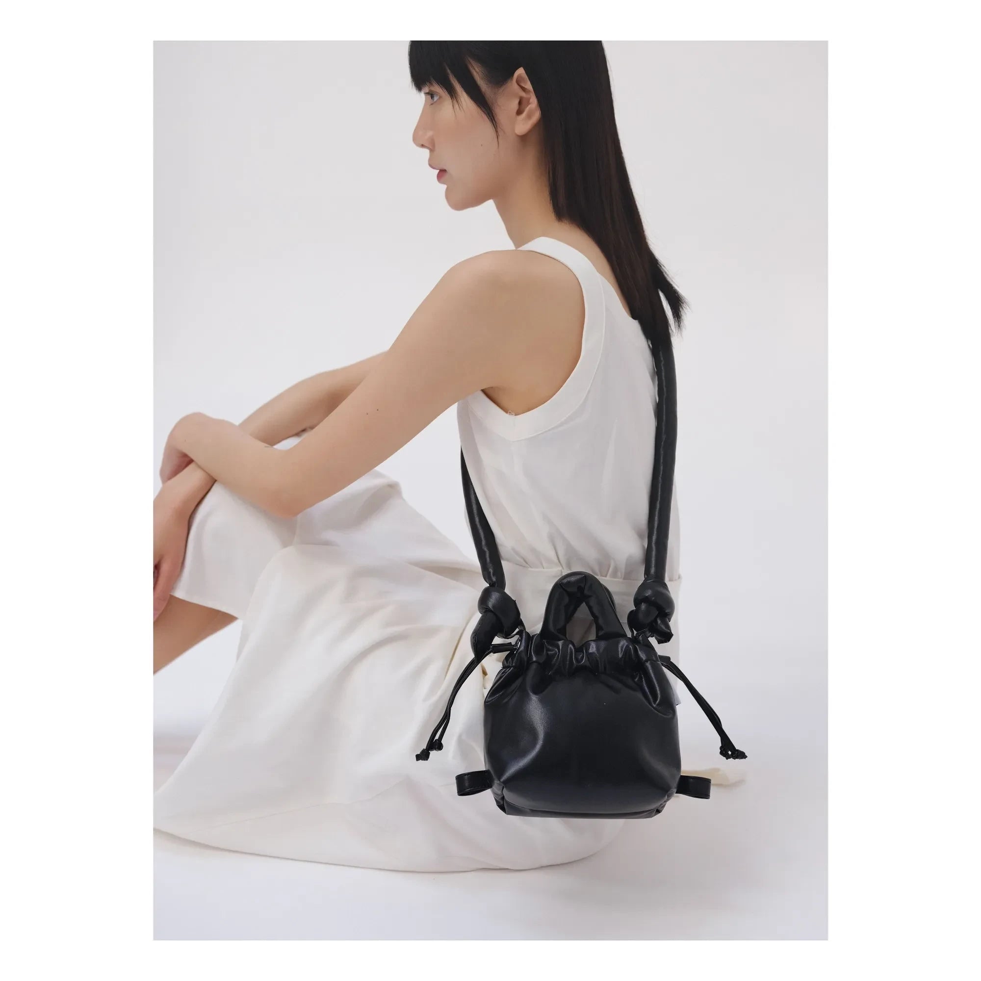 Olend - Micro Ona Vegane Ledertasche | Schwarz