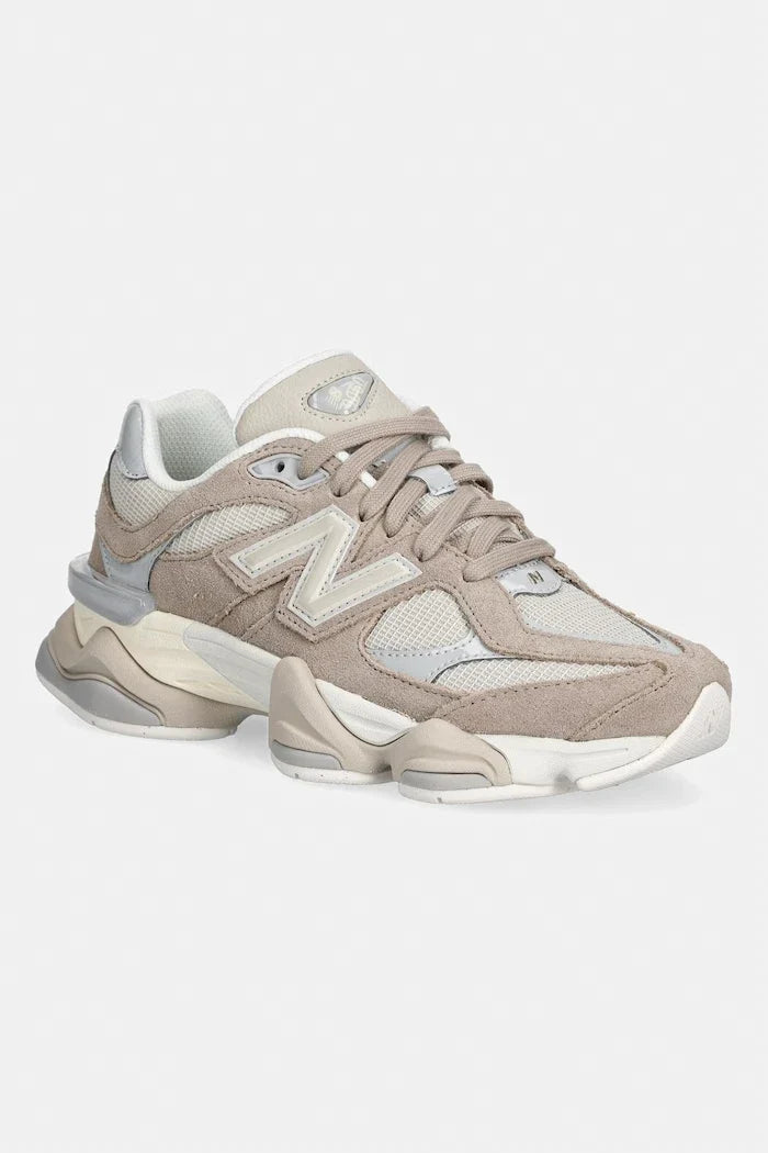 New Balance 9060 Kadın Spor Ayakkabı