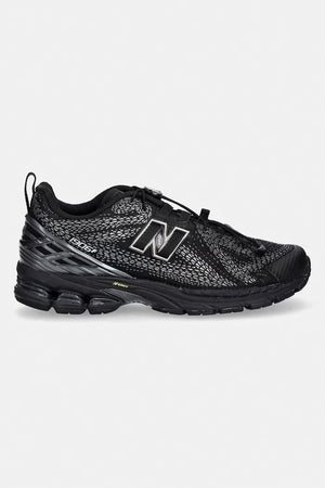 New Balance 1906 Sneakers