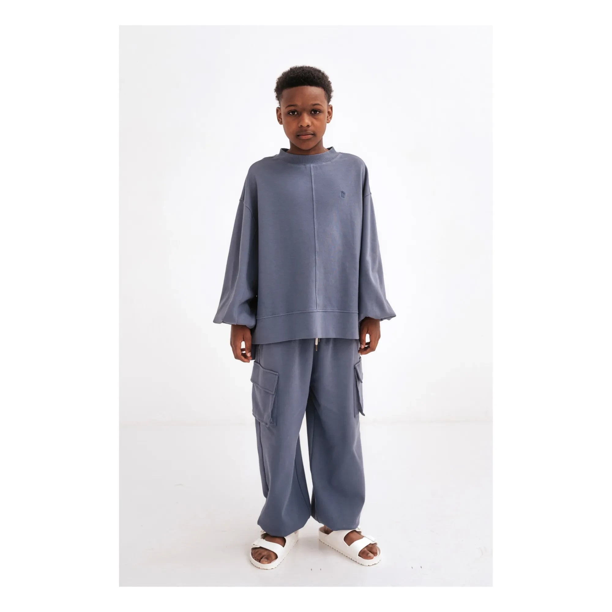 Repose AMS – Sweatshirt aus Bio-Baumwolle in Kastenform | Kohlegrau