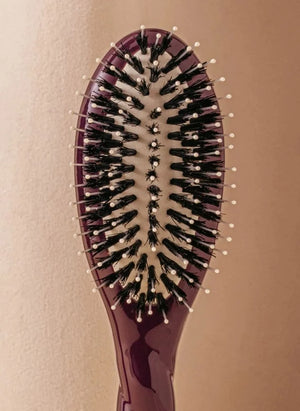 La Bonne Brosse - La Petite Brosse L'Indispensable Douceur Nr. 03 - Empfindliche Kopfhaut | Aubergine