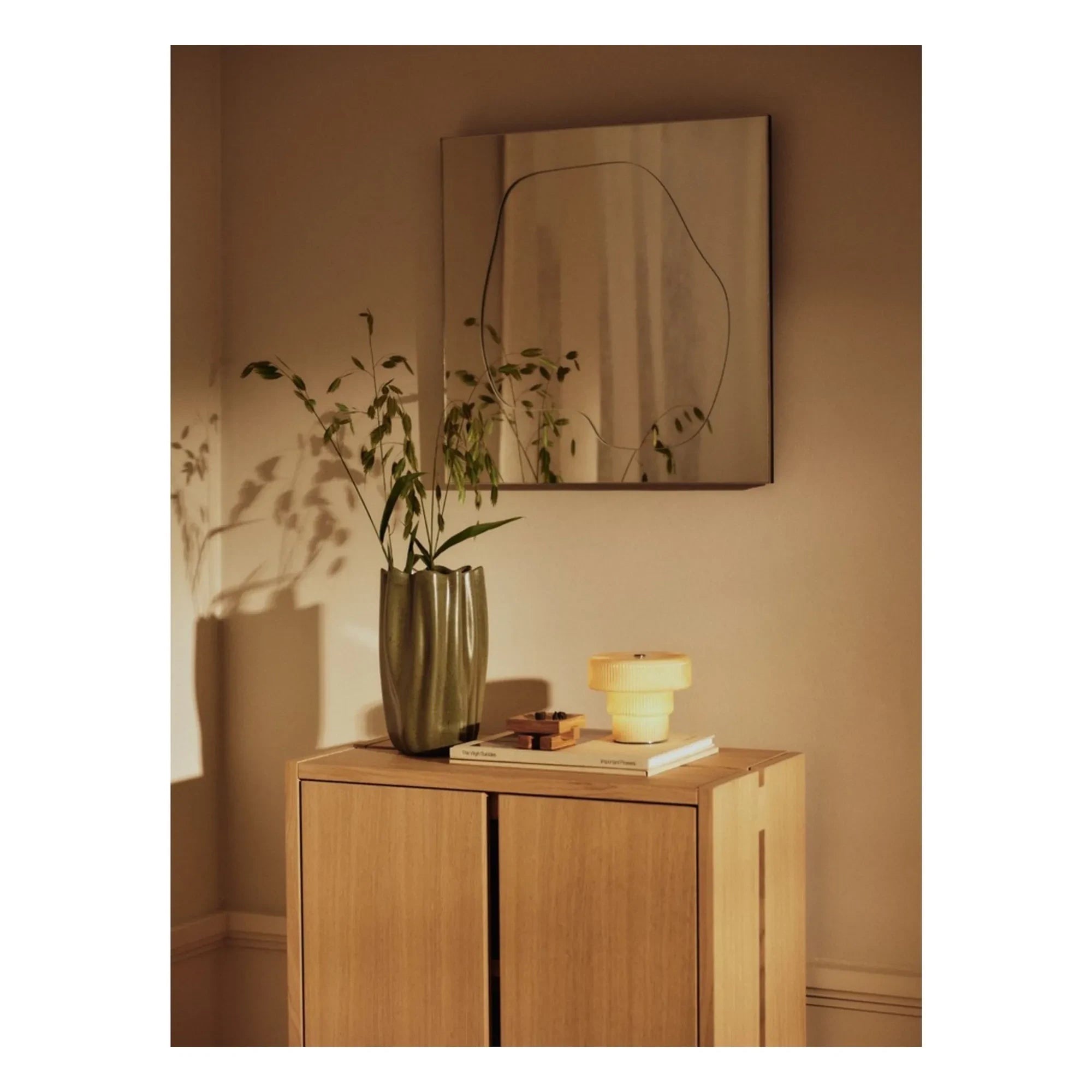 Ferm Living - Ripple Tischlampe | Oats